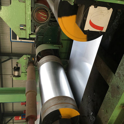 Dx53d bobina de acero GI con resistencia a la tracción dentro de 270-500N/mm2