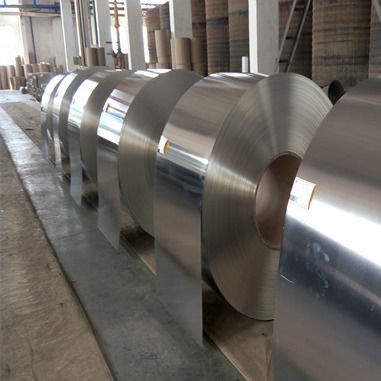 espesor 0,3-3,0 mm bobina de acero galvanizado en relieve 3-8 toneladas superficie brillante